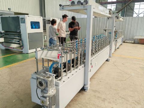 點擊查看詳細信息<br>標(biāo)題：包覆機 閱讀次數(shù)：269
