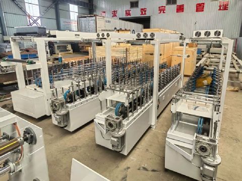 點擊查看詳細信息<br>標(biāo)題：包覆機 閱讀次數(shù)：275